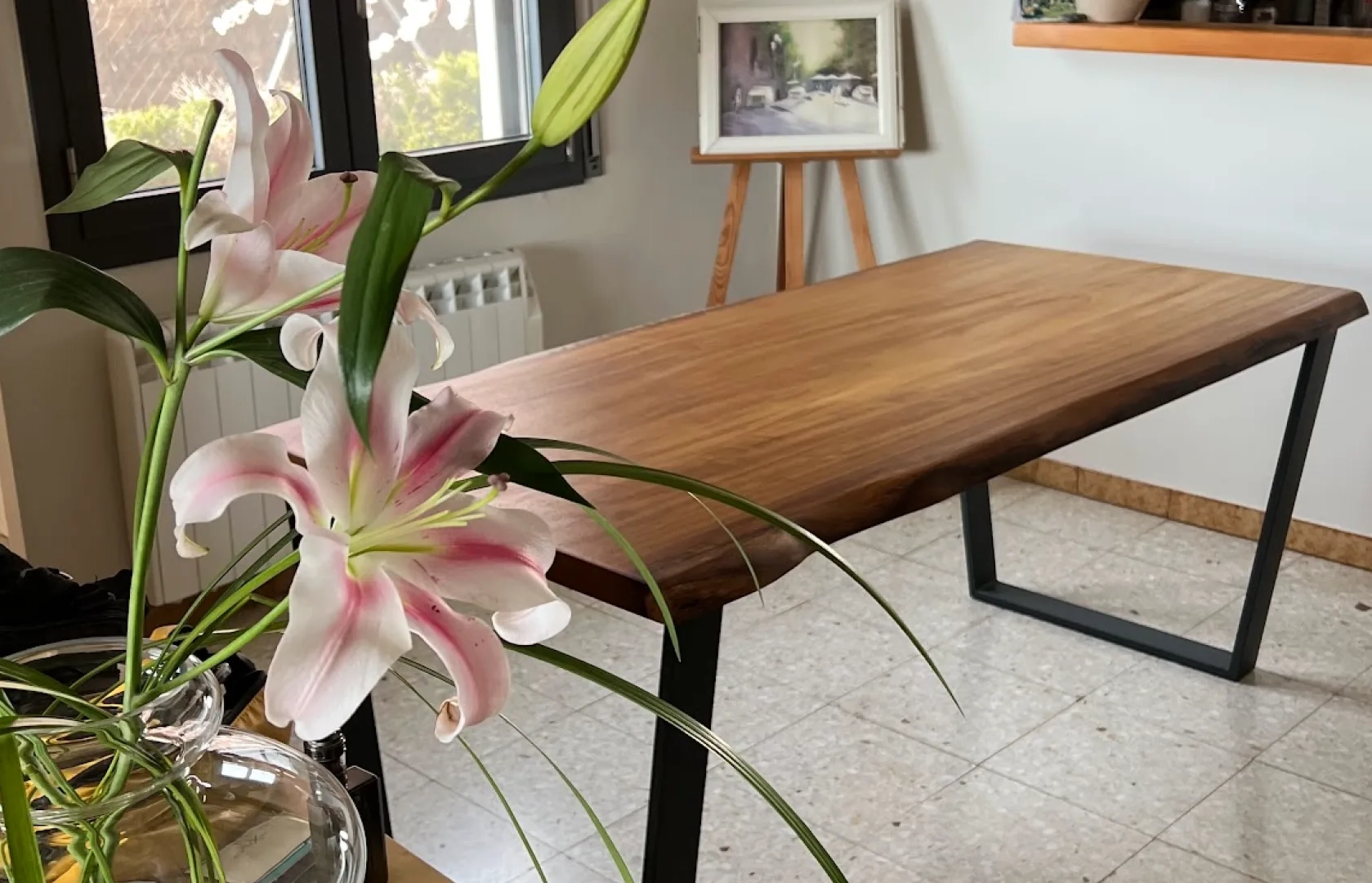 Cuidados combinados en muebles de madera y hierro