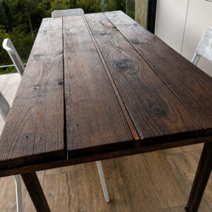 Mesa de porche artesanal